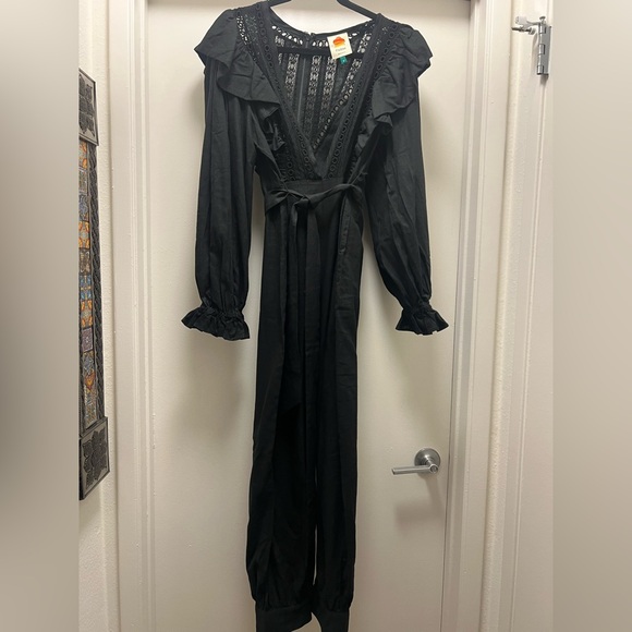 FARM Rio Laces & Ruffles Jumpsuit - Picture 4 of 9